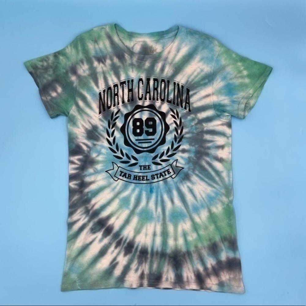 VTG CAROLINA UNC Tie Dye T-Shirt